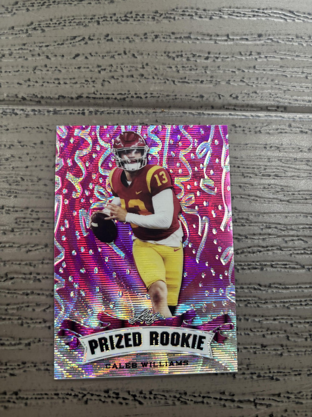 Caleb Williams 2023 Leaf Prized Metal Rookie Pink /10 RC Bears