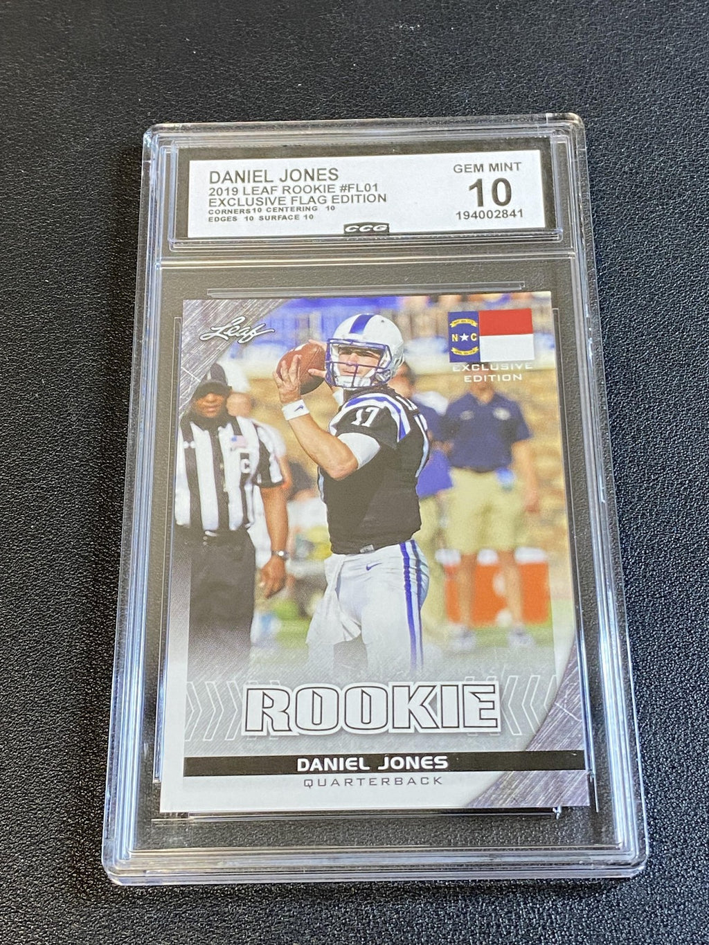 Daniel Jones 2019 Leaf Flag Rookie CCG 10 Duke