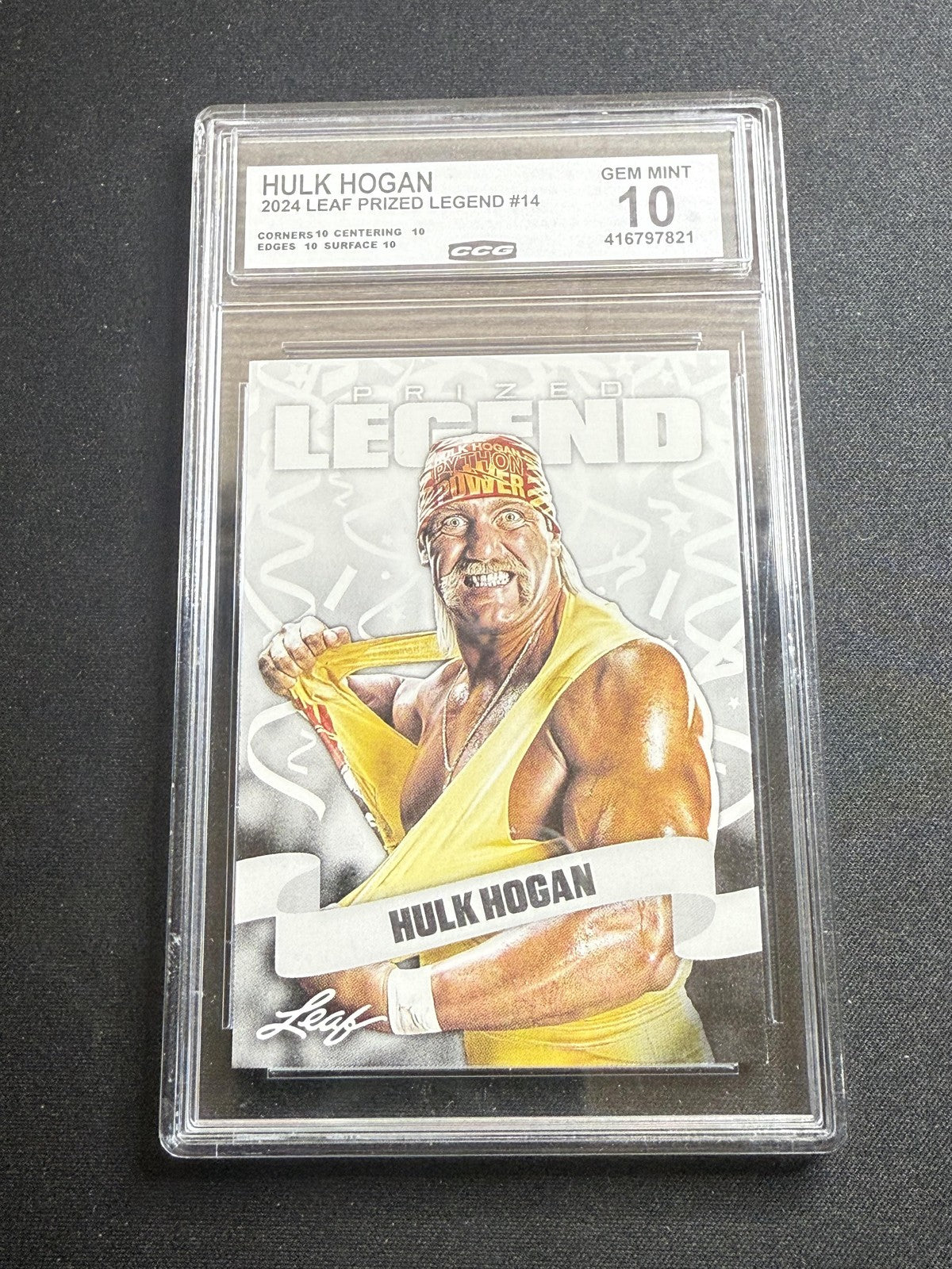 Hulk Hogan 2024 Leaf Prized Legend CCG 10