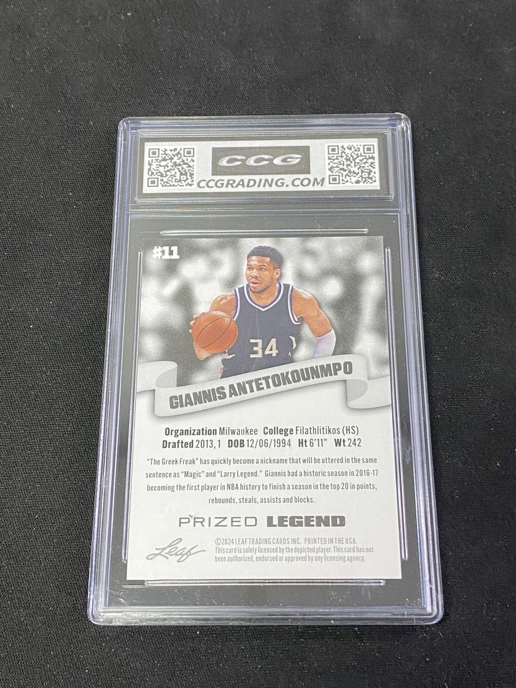 Giannnis Antetokounmpo 2024 Leaf Prized Legend CCG 10 Bucks Rookie