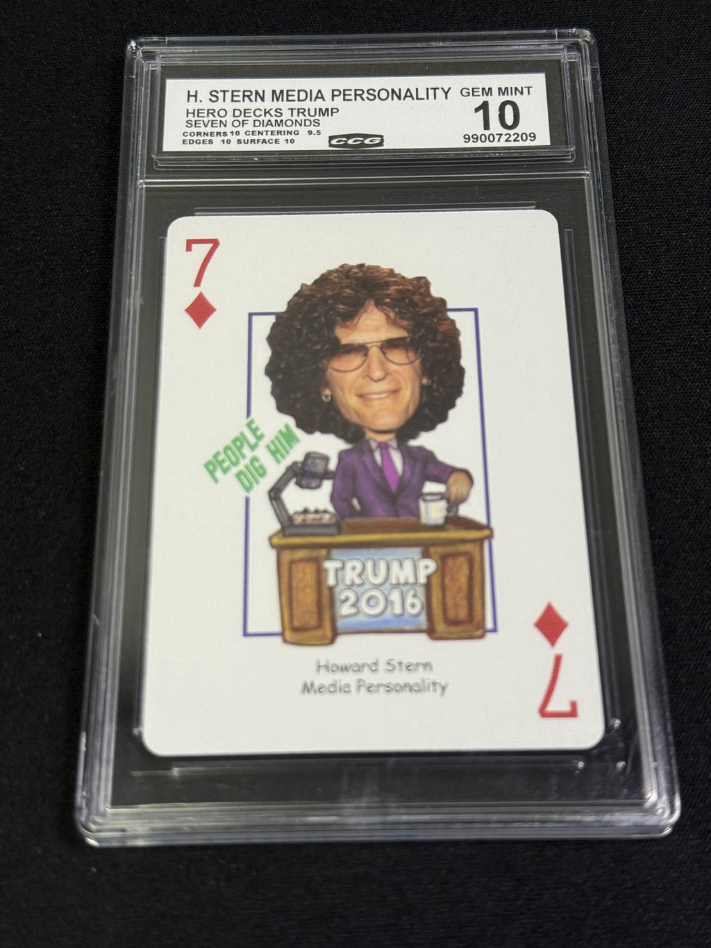 Howard Stern Hero Decks Trump CCG 10