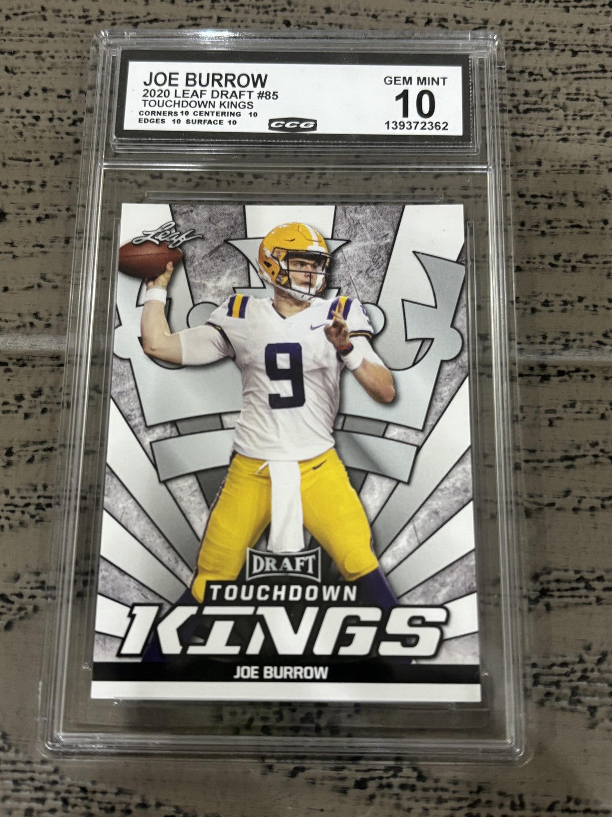 Joe Burrow 2020 Leaf Draft Touchdown Kings CCG 10 RC