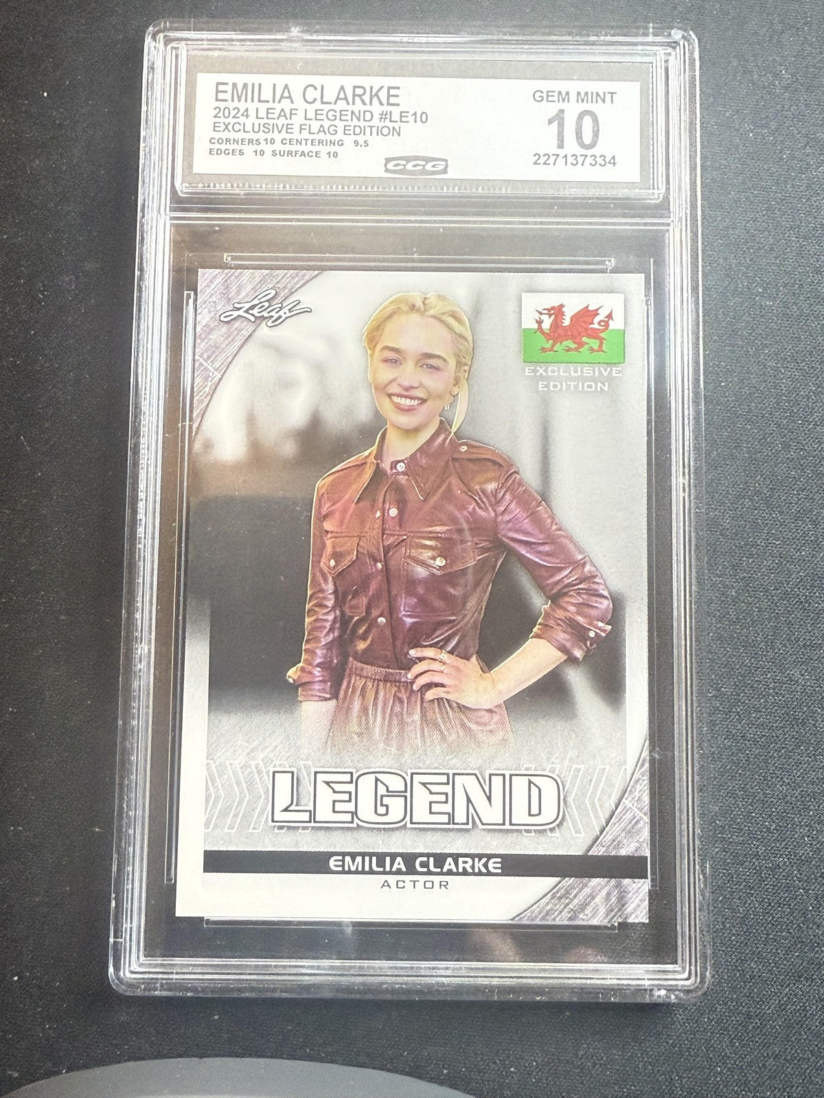 Emilia Clarke 2024 Leaf Flag Legend CCG 10
