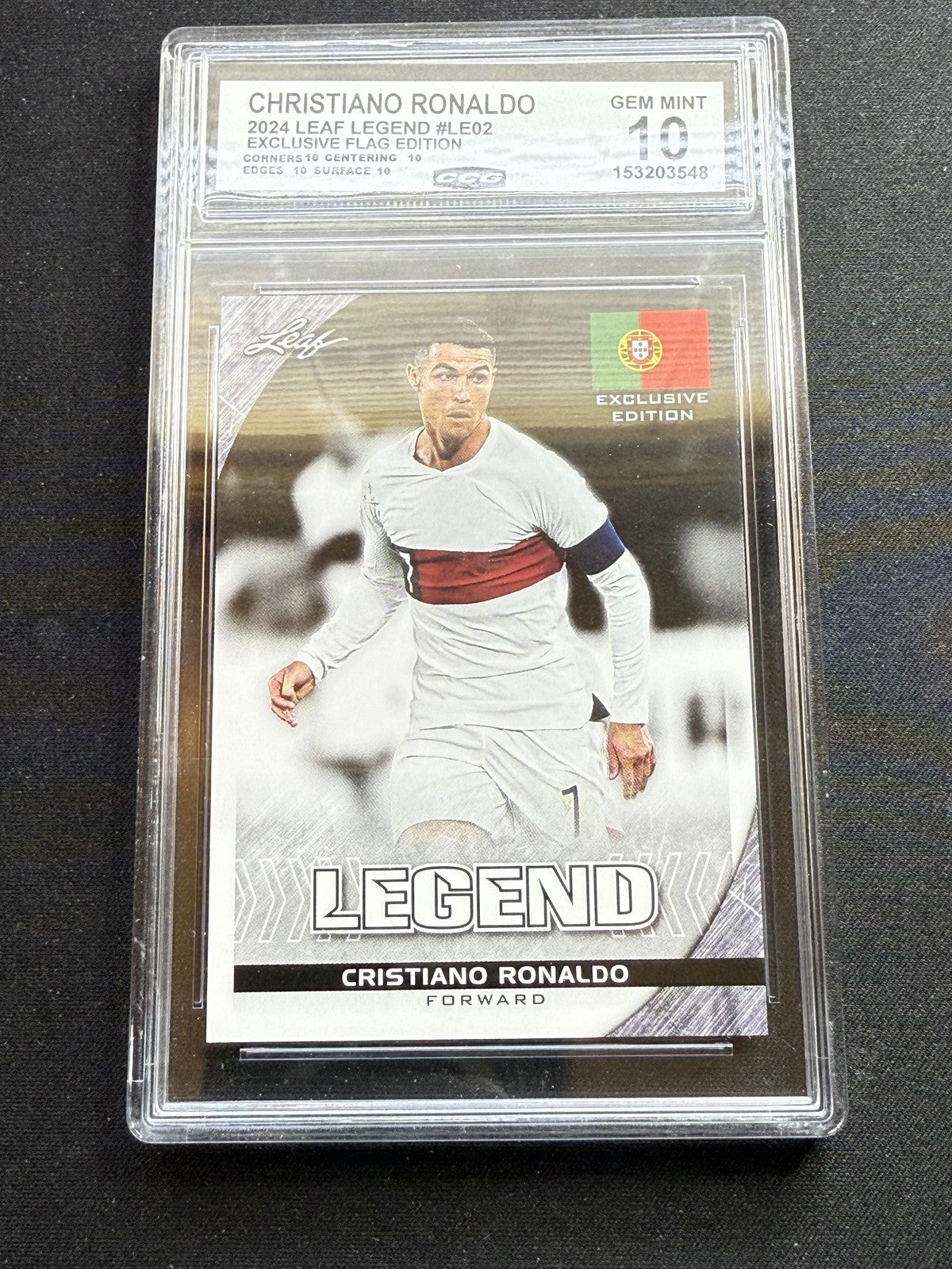 Cristiano Ronaldo 2024 Leaf Legend Flag CCG 10 RC