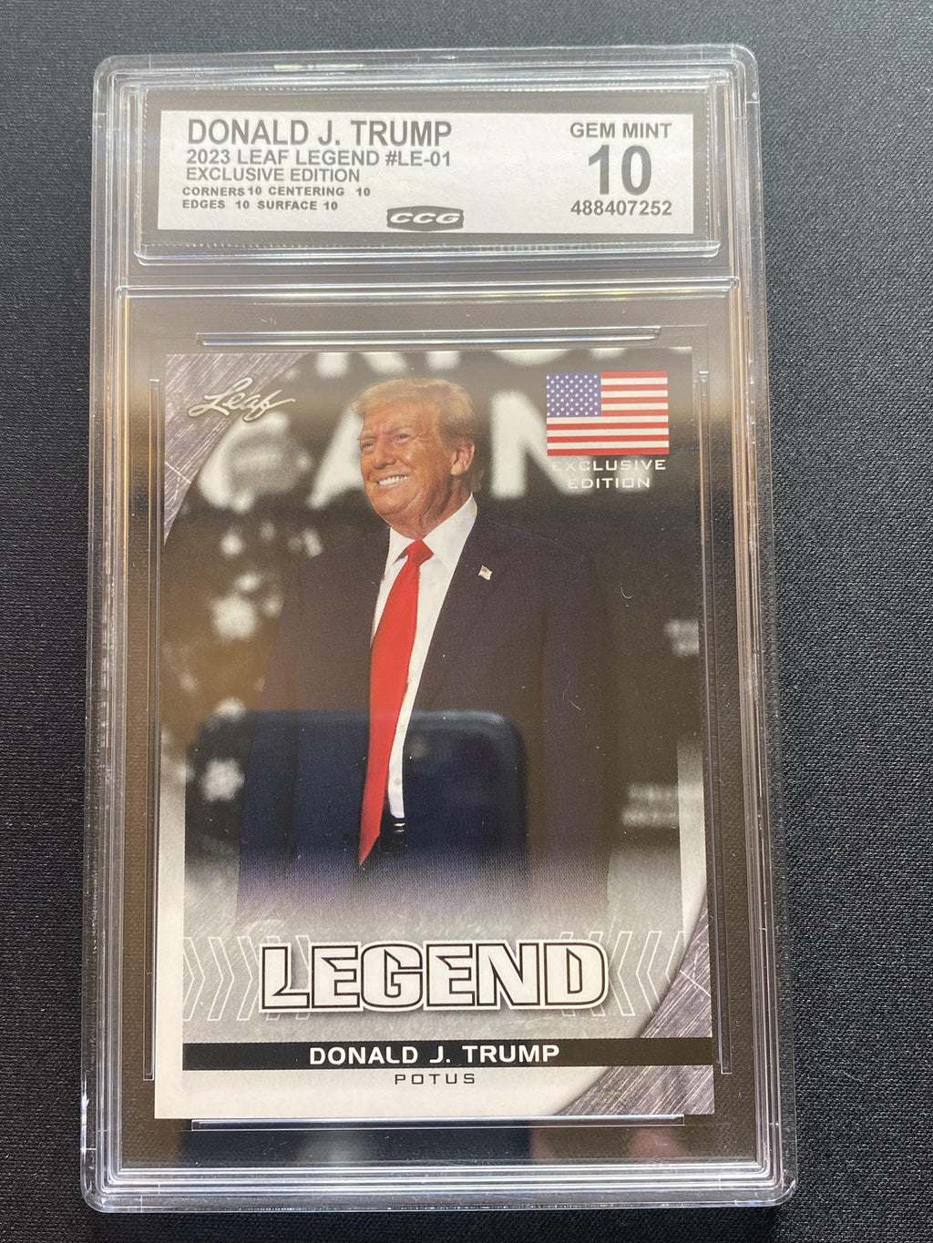 Donald Trump 2023 Leaf Legend LE01 Exclusive Edition CCG 10 RC