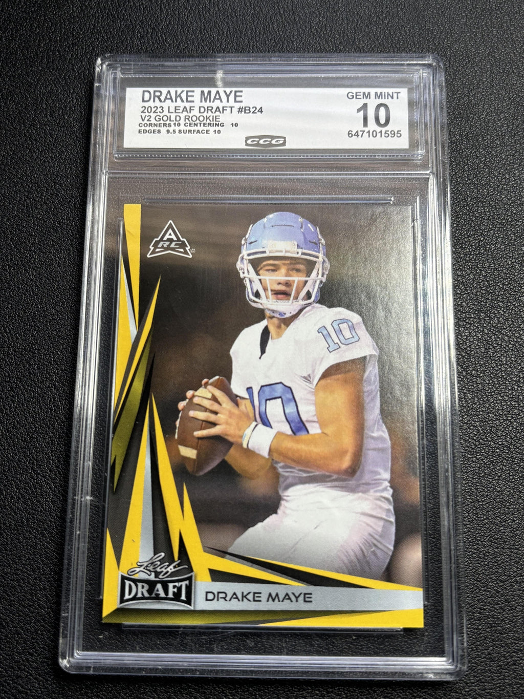 Drake Maye 2023 Leaf Draft V2 Gold Rookie CCG 10