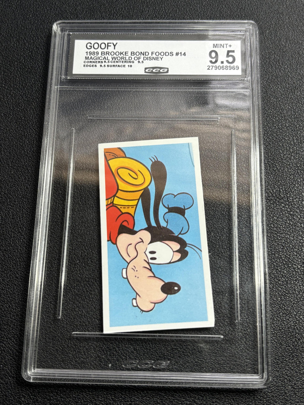 Goofy 1989 Brooke Bond Foods Magical World Of Disney CCG 9.5