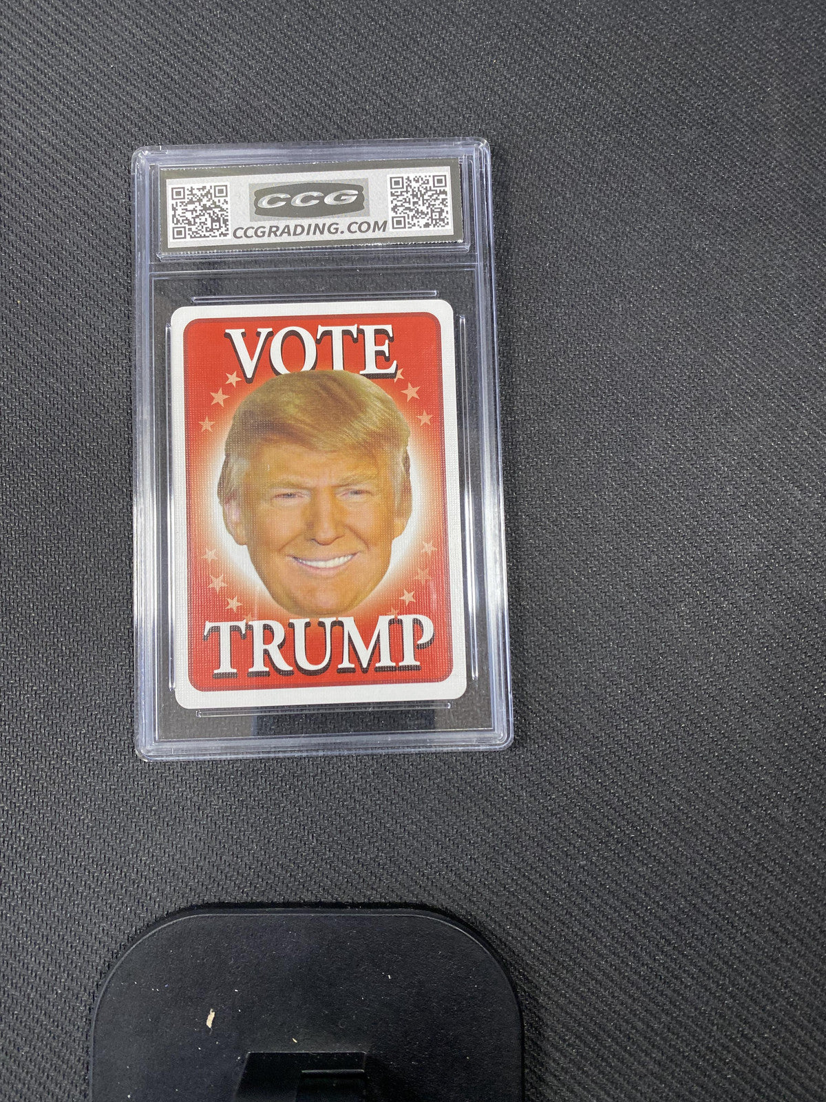 Dana White 2023 Hero Decks Trump Four of Hearts CCG 10 RC