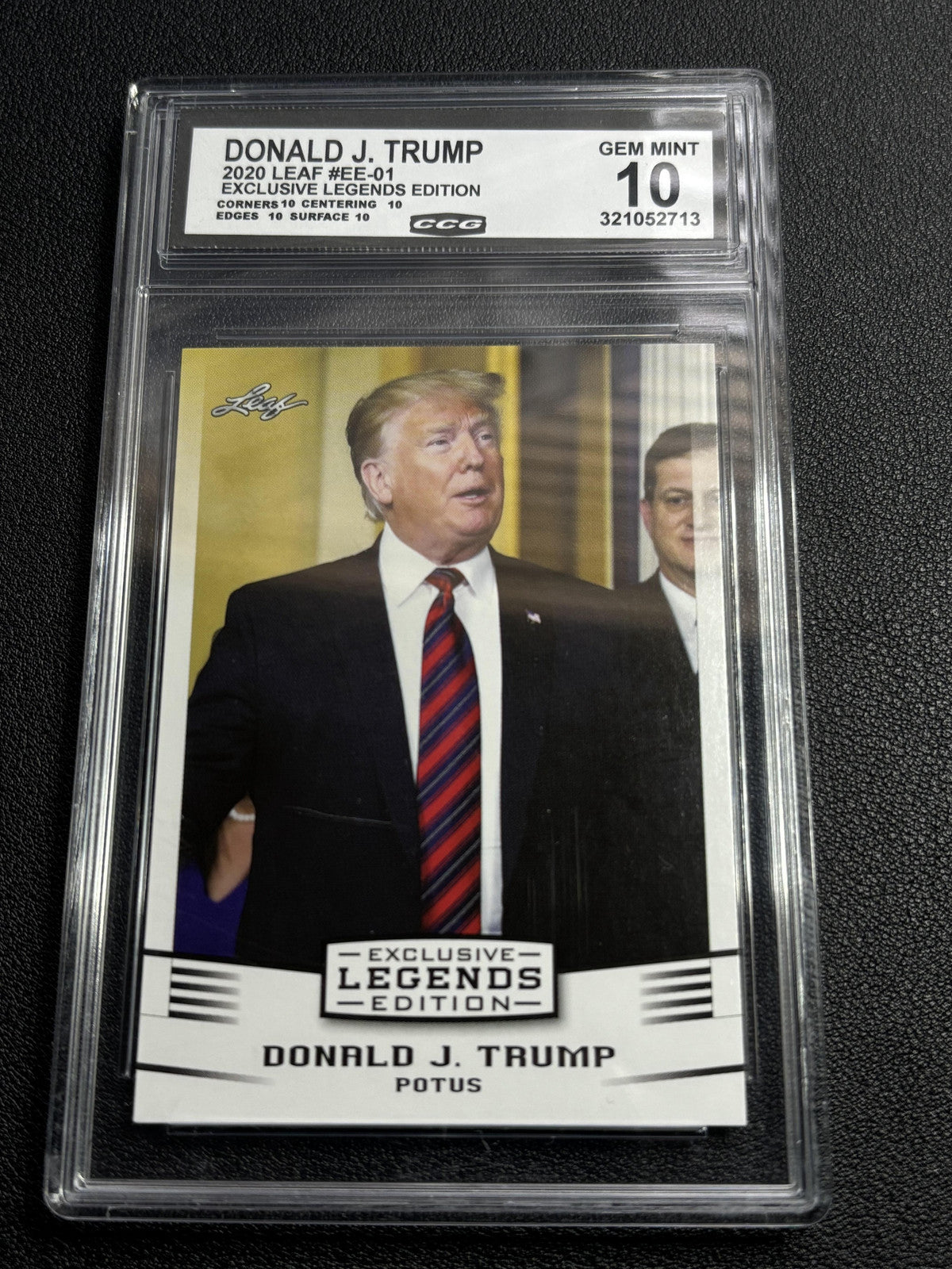 Donald J. Trump 2020 Exclusive Legends CCG 10