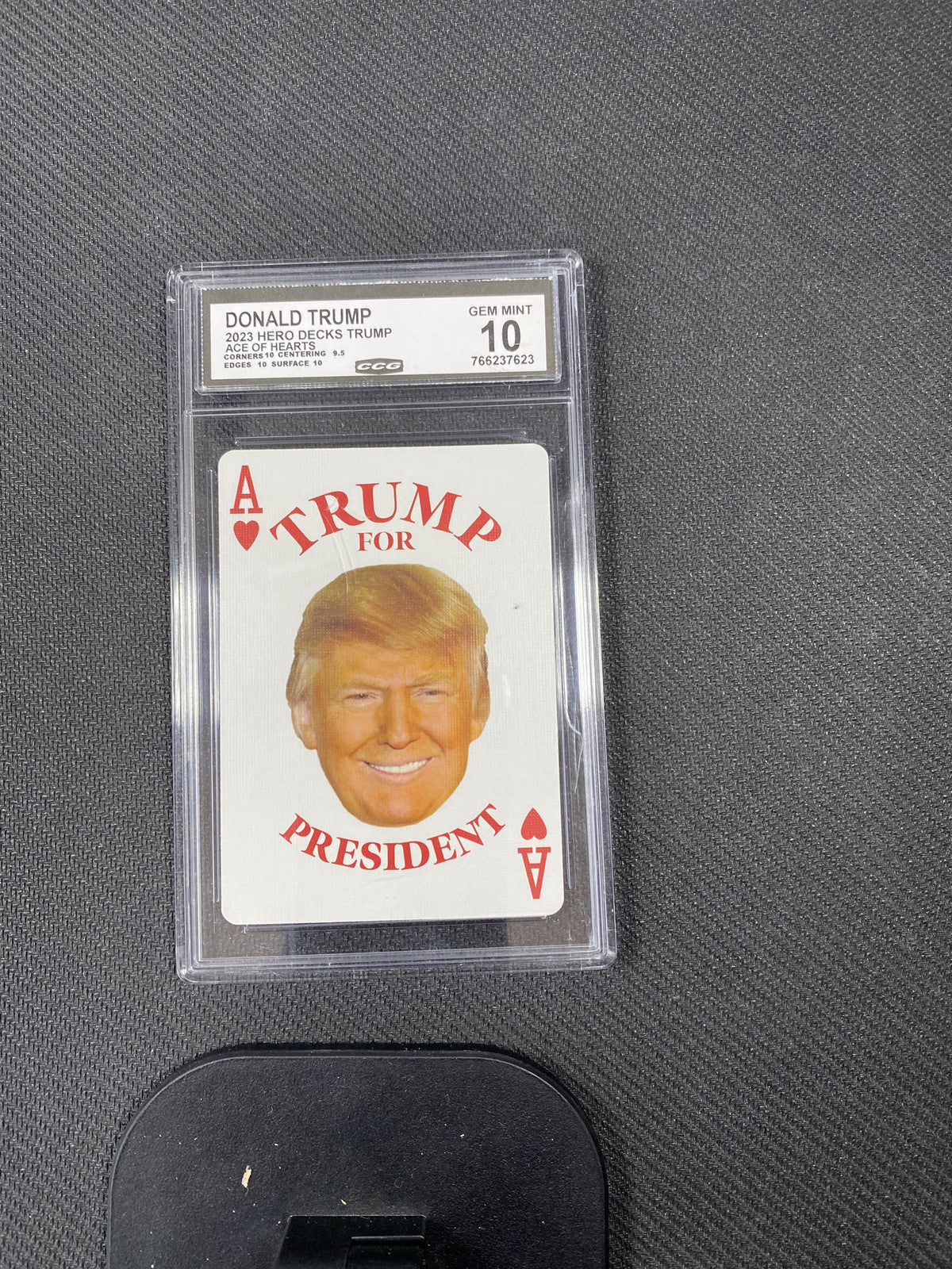 Donald Trump 2023 Hero Decks Trump Ace of Hearts CCG 10 RC