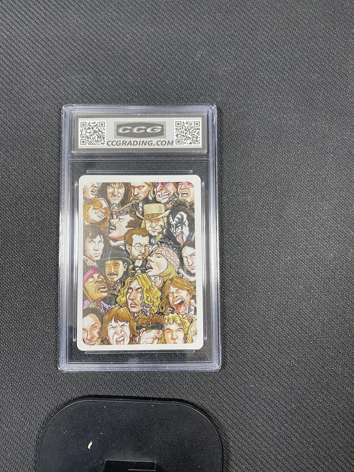 Eddie Vedder 2022 Hero Decks Rock N' Roll Four of Hearts CCG 9.5 RC