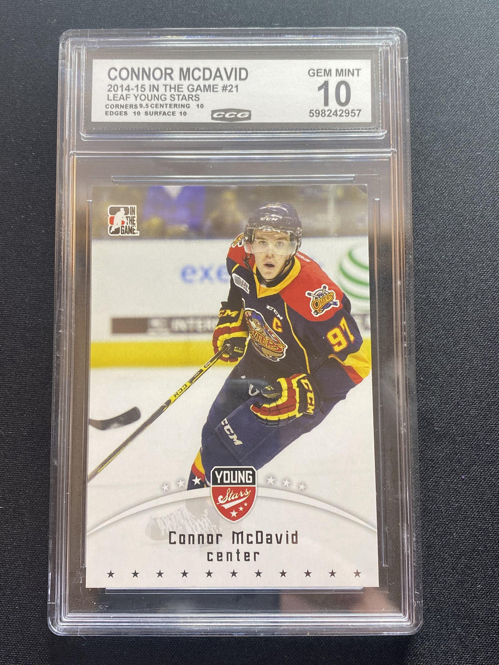 Connor McDavid 2015 Leaf In The Game 21 Leaf Young Stars CCG 10 RC