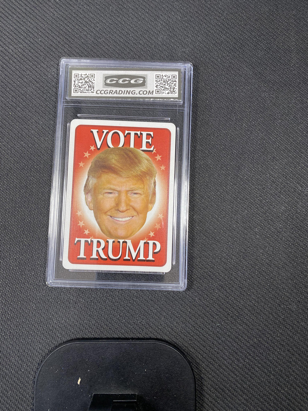Greg Gutfeld 2023 Hero Decks Trump Seven of Diamonds CCG 10 RC